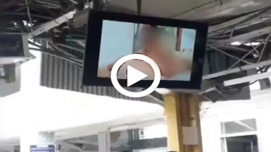 Porn film suddenly started playing on LED screen at Patna railway station, people got sweaty on seeing it
