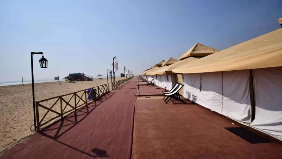 Tent city varanasi: Tourists will cross the Ganges from Namo Ghat on the tent city, will see the wonderful shade of Kashi by boat