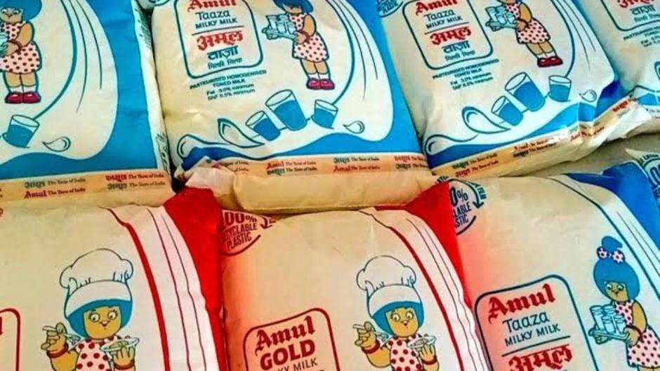 Amul Milk Price: किसानों से लेकर आम आदमी के लिए खुशखबरी, नए साल पर अमूल दूध हुआ सस्ता