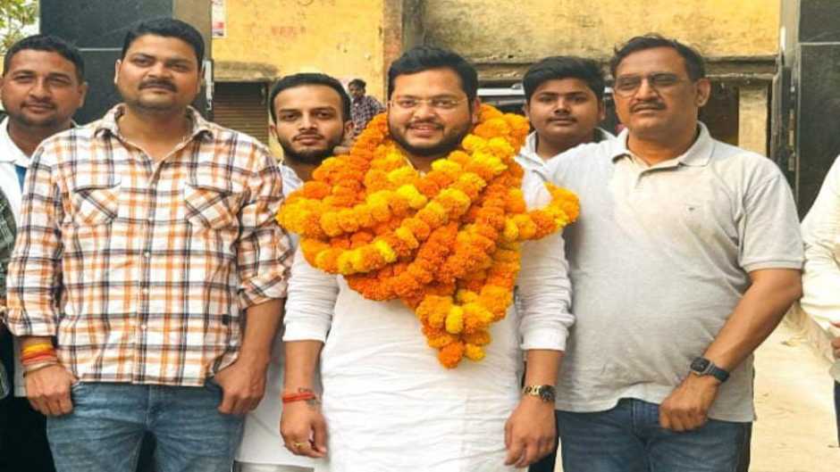 Chandaili News: भाजयुमो के जिला उपाध्यक्ष बने अनुज प्रताप सिंह, समर्थकों में भारी उत्साह
