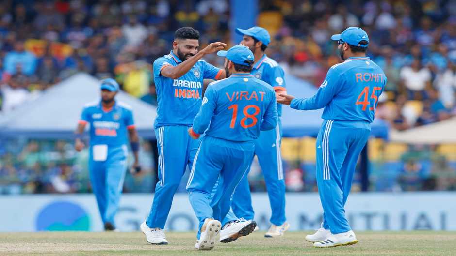 IND vs SL, Asia Cup 2023 Final: सिराज और पांड्या ने लंका में लगाई आग, एशिया कप के फाइनल में 50 रनों पर ऑलआउट हुई श्रीलंका