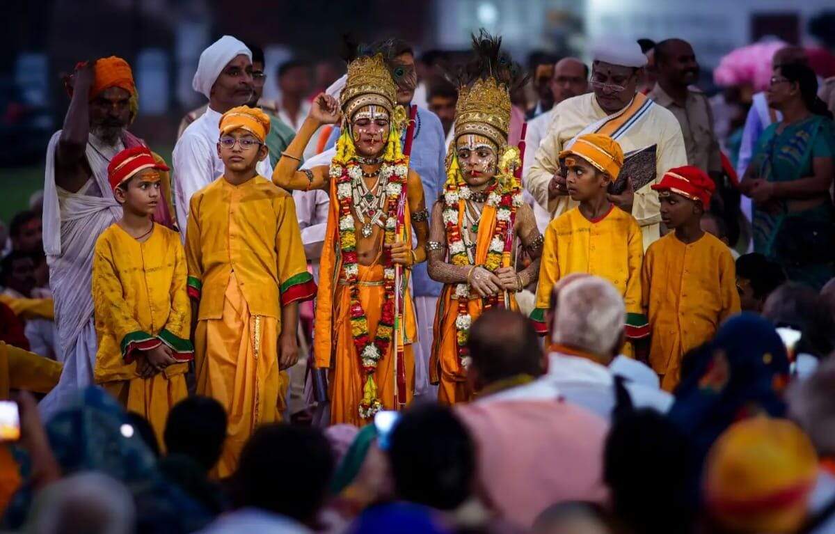 रामनगर की रामलीला: 200 साल पुरानी परंपरा, जहां पूरा शहर बन जाता है रामायण का मंच