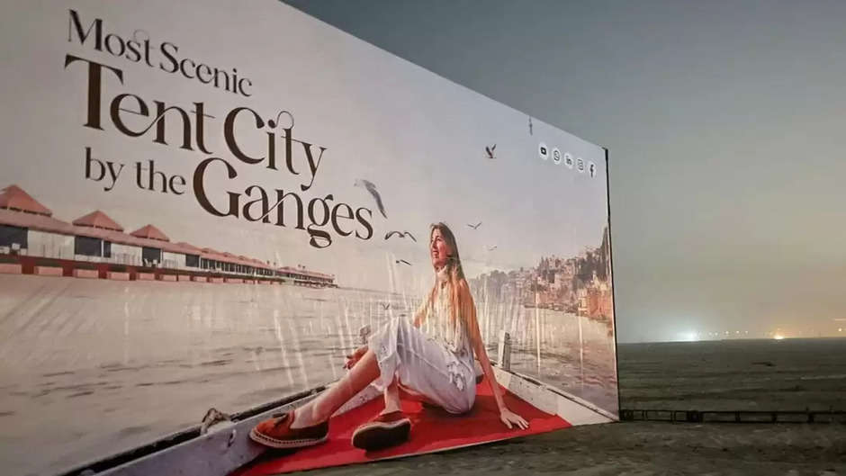 Varanasi tent city news: काशी में नए साल पर गंगा के उस पर टेंट सिटी का उठाइये लुफ्त, जानिए पैकेज और कीमत