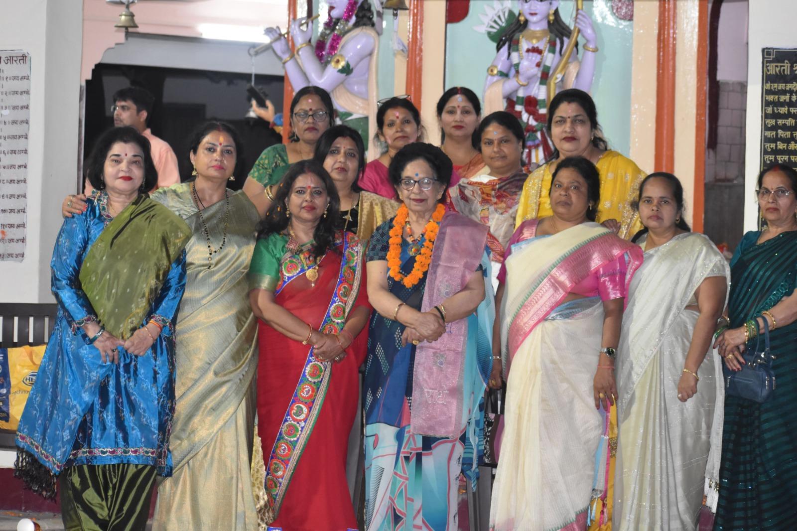  वाराणसी में मंगलवार को मुरली सेवा संस्थान द्वारा होली मिलन कार्यक्रम का किया गया आयोजन