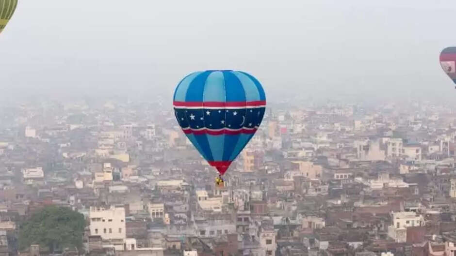 Varanasi: Preparation to regularize hot air balloon in Kashi, tourists will be able to fly in the sky, International level boat race will be held in Kashi