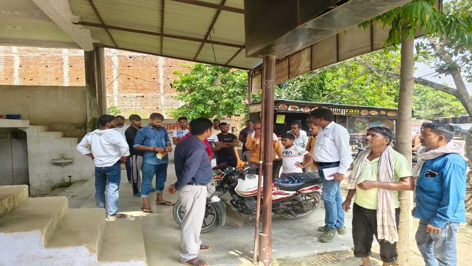 Meta Title  Chandauli News: धानापुर में पोखर में डूबने से 13 वर्षीय किशोरी की मौत  Meta Description  चंदौली के धानापुर थाना क्षेत्र के बभनीयाव गांव में 13 वर्षीय आरजू की पोखर में डूबने से मौत हो गई। पुलिस ने शव को पोस्टमार्टम के लिए भेजकर जांच शुरू कर दी है।  Keywords  Chandauli News, Dhanapur News, Dhanapur Crime News, Babhaniyav News, Chandauli Accident News, 13 Year Old Girl Drowned, Dhanapur Drowning Case, Chandauli Police, Arju Death News, Pond Drowning Chandauli, Uttar Pradesh News, Dhanapur Police, Postmortem Chandauli, Kamalapati Tripathi Hospital, Chandauli Latest News, Live Bharat News