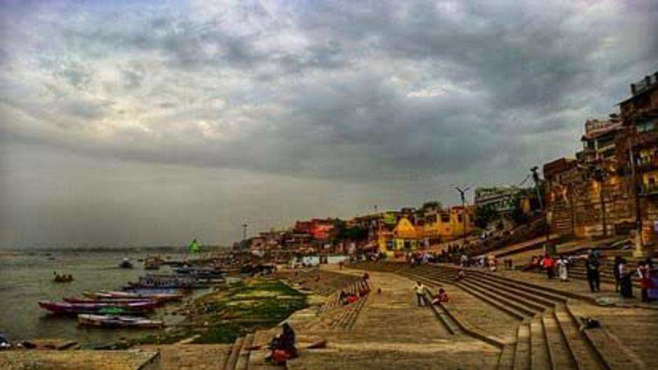 Varanasi Weather Update: मौसम विभाग का पूर्वानुमान,वाराणसी में चमक-गरज के साथ 21 व 22 को होगी बारिश
