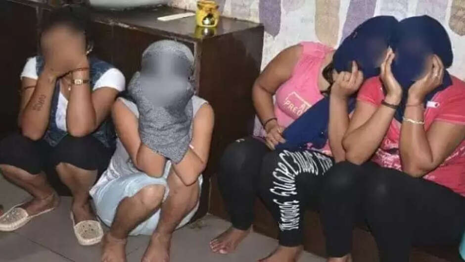 आर्केस्ट्रा में डांस करने के बाद लड़कियां बुझाती थी अपने जिस्म की प्यास, ऐसे हुआ सेक्स रैकेट का खुलासा