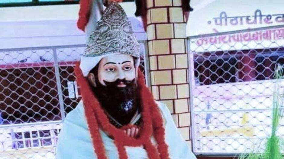 चंदौली के इस वटवृक्ष के नीचे 400 साल पहले बाबा कीनाराम करते थे तपस्या