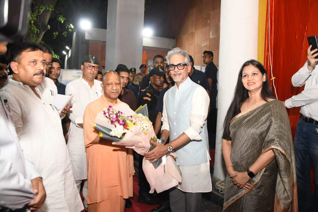मुख्यमंत्री योगी आदित्यनाथ द्वारा शुभारंभ की गई इस पहल का उद्देश्य काशी के प्रसिद्ध व्यंजनों को लाखों पर्यटकों और स्थानीय लोगों तक आसानी से पहुंचाना है। कार्यक्रम में उत्तर प्रदेश सरकार के राज्य मंत्री (स्वतंत्र प्रभार) एवं वाराणसी उत्तर के विधायक रवींद्र जायसवाल मुख्य अतिथि के रूप में उपस्थित रहे।